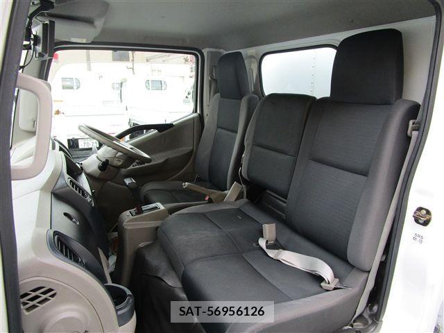 Nissan ATLAS 2016-02 7214918-14
