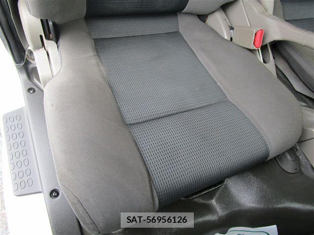 Nissan ATLAS 2016-02 7214918-15