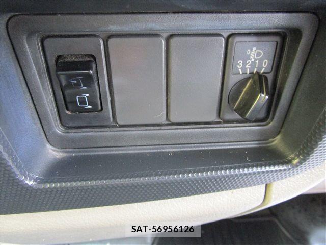 Nissan ATLAS 2016-02 7214918-25