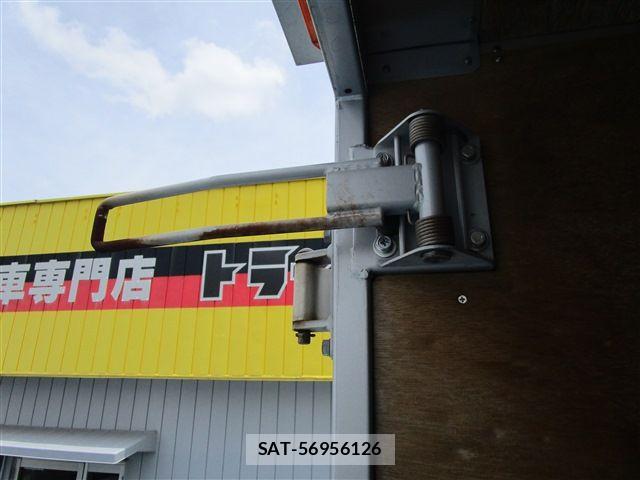 Nissan ATLAS 2016-02 7214918-27