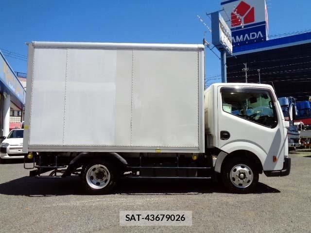 Nissan ATLAS 2016-04 7214922-19