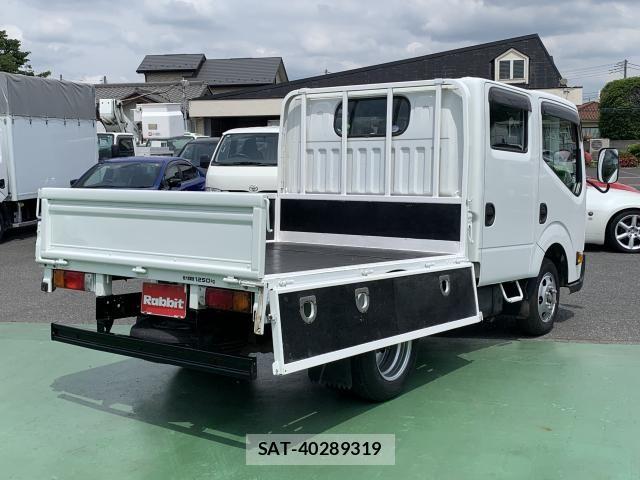 Nissan ATLAS 2021-03 7214923-3