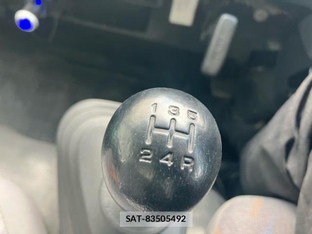 Nissan ATLAS 2005-08 7214914-15