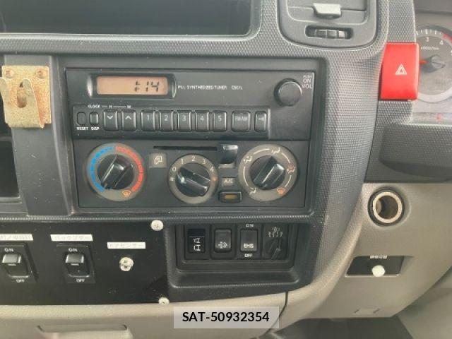 Nissan ATLAS 2016-03 7214921-20