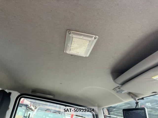 Nissan ATLAS 2016-03 7214921-27