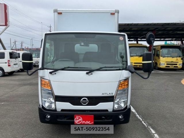 Nissan ATLAS 2016-03 7214921-2
