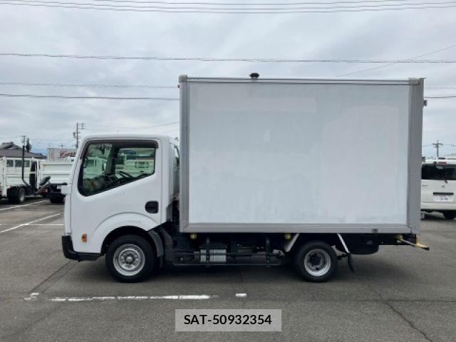 Nissan ATLAS 2016-03 7214921-4