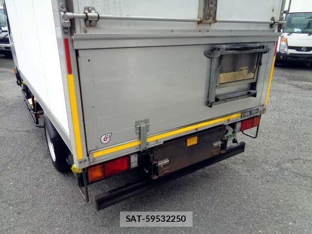 Nissan ATLAS 2016-04 7214920-14