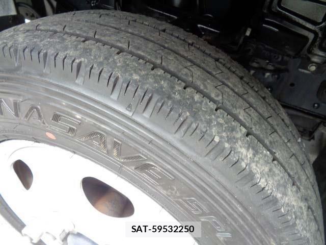 Nissan ATLAS 2016-04 7214920-18