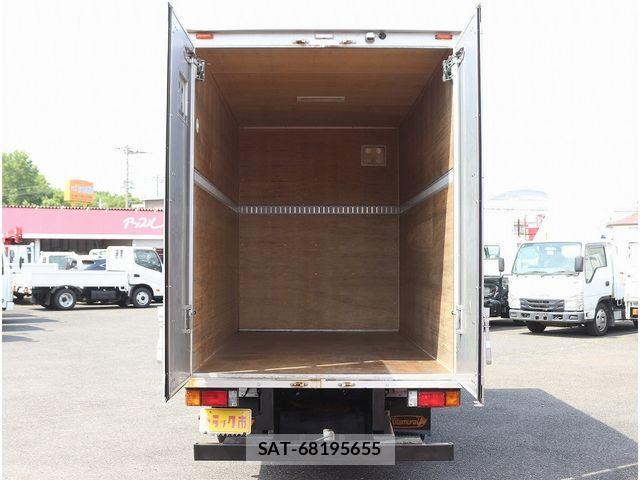 Nissan ATLAS 2016-02 7214919-9