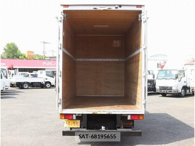 Nissan ATLAS 2016-02 7214919-10