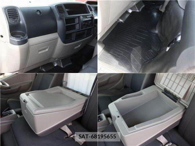 Nissan ATLAS 2016-02 7214919-28