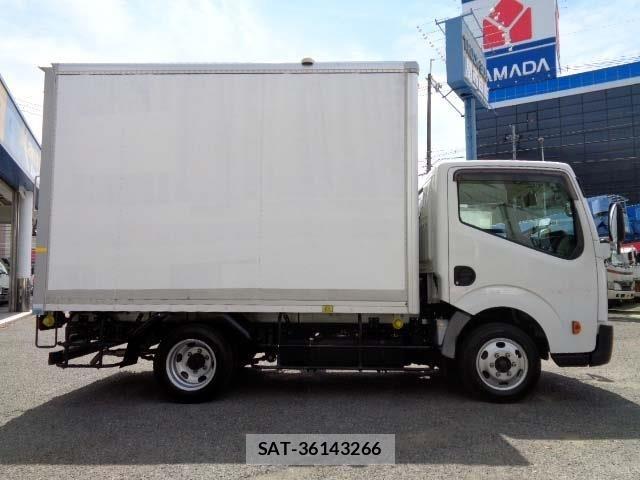 Nissan ATLAS 2016-04 7214925-14