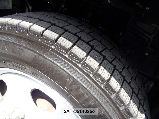 Nissan ATLAS 2016-04 7214925-17