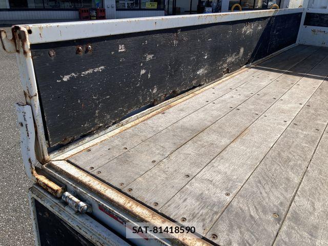 Nissan ATLAS 2013-10 7214916-9