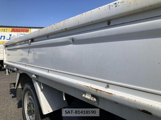 Nissan ATLAS 2013-10 7214916-16