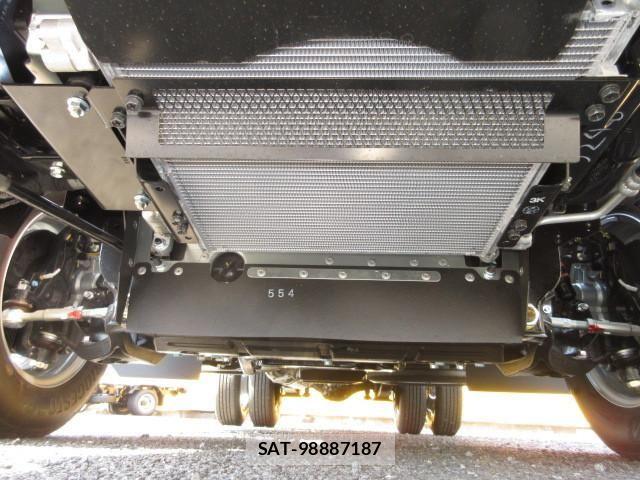 Nissan ATLAS 2026-04 7249813-26