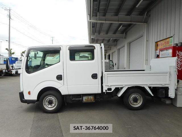 Nissan ATLAS 2014-03 7249820-4
