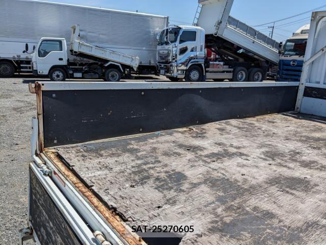 Nissan ATLAS 2019-10 7249818-15