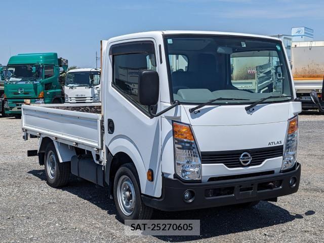 Nissan ATLAS 2019-10 7249818-1
