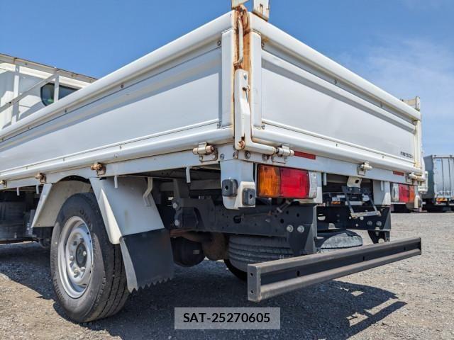 Nissan ATLAS 2019-10 7249818-6