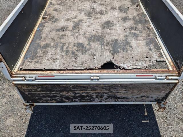 Nissan ATLAS 2019-10 7249818-8