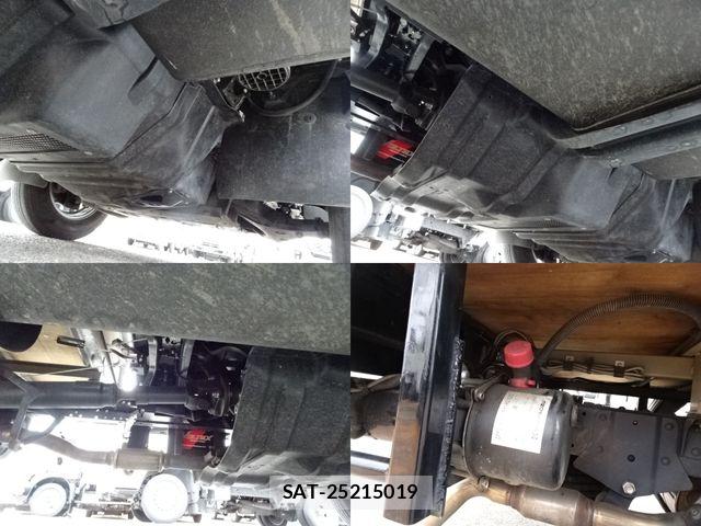 Nissan ATLAS 2019-11 7249821-11
