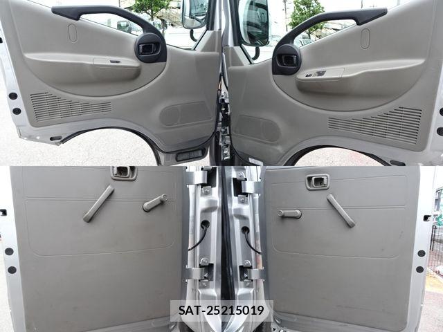 Nissan ATLAS 2019-11 7249821-16