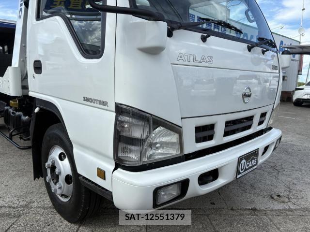 Nissan ATLAS 2005-01 7249810-11