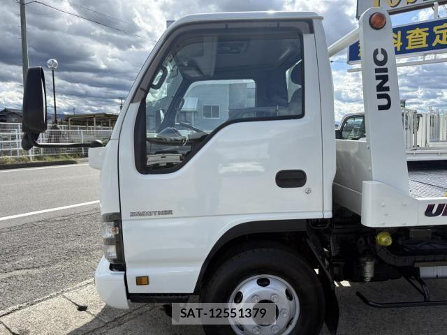 Nissan ATLAS 2005-01 7249810-12