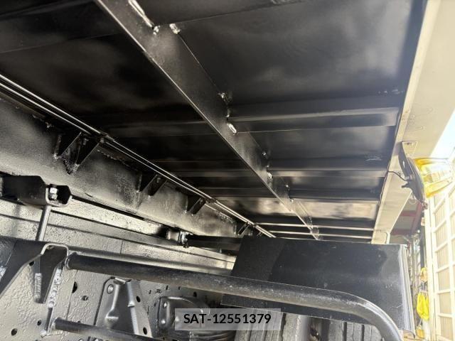Nissan ATLAS 2005-01 7249810-27