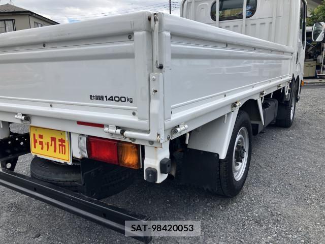 Nissan ATLAS 2019-03 7249816-13