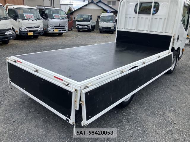 Nissan ATLAS 2019-03 7249816-17
