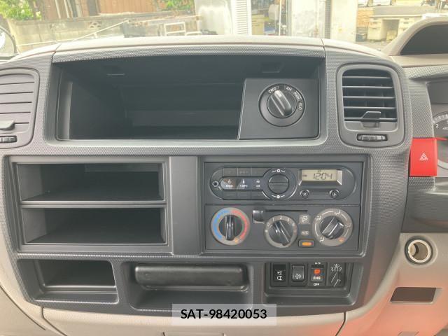 Nissan ATLAS 2019-03 7249816-27
