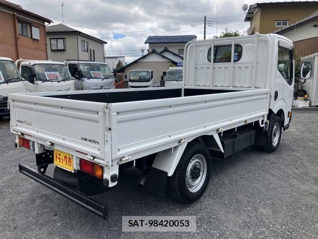 Nissan ATLAS 2019-03 7249816-2
