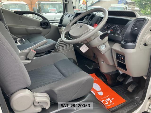 Nissan ATLAS 2019-03 7249816-4