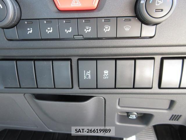 Nissan ATLAS 2026-04 7249811-22