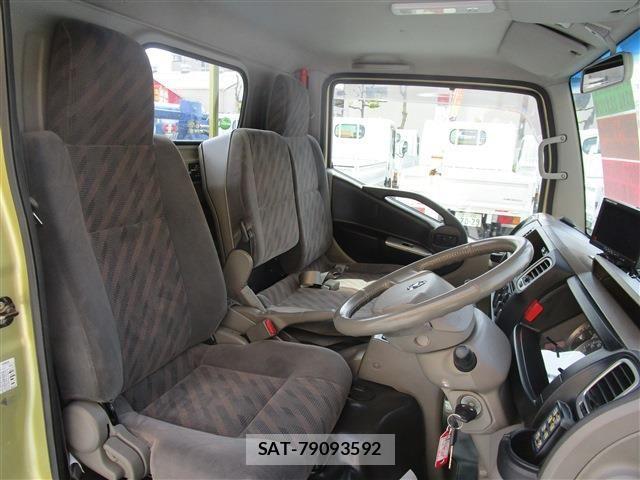 Nissan ATLAS 2017-10 7249812-13