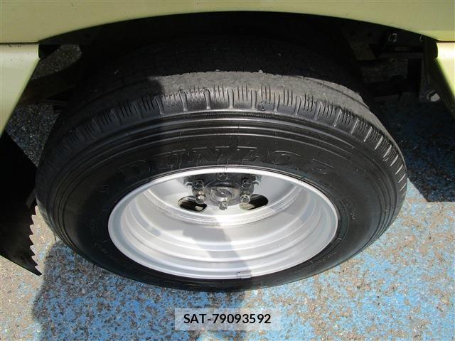 Nissan ATLAS 2017-10 7249812-19