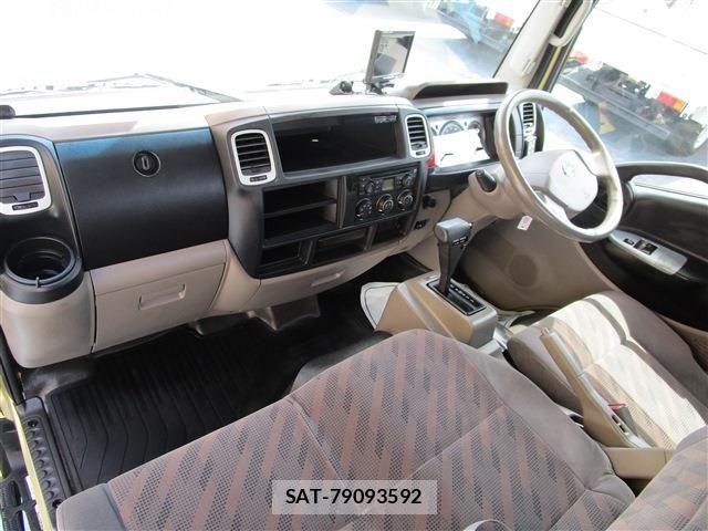 Nissan ATLAS 2017-10 7249812-22