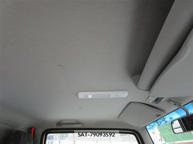 Nissan ATLAS 2017-10 7249812-23