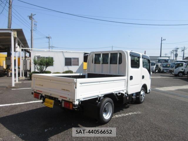 Nissan ATLAS 2026-04 7249596-3