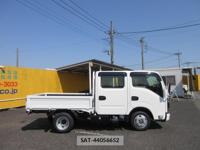 Nissan ATLAS 2026-04 7249596-5