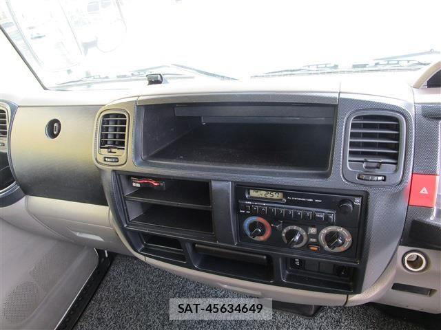Nissan ATLAS 2012-07 7271532-10