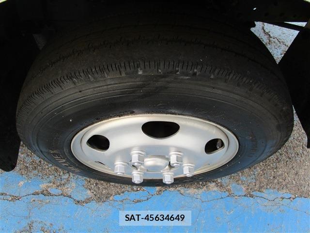 Nissan ATLAS 2012-07 7271532-19