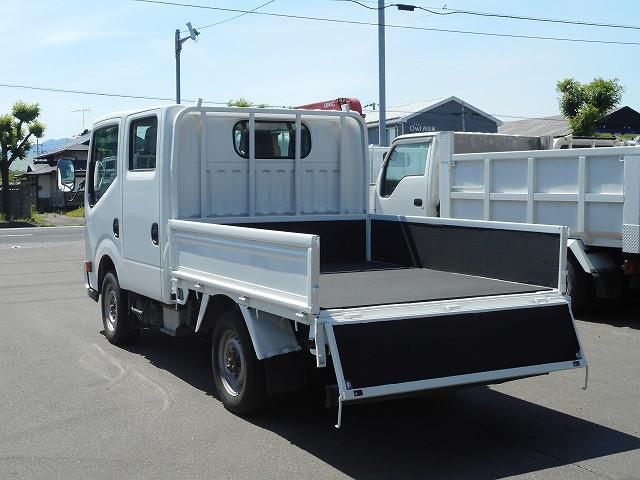 Nissan ATLAS 2014-10 7306650-9