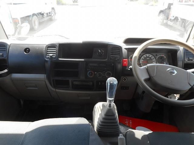 Nissan ATLAS 2014-10 7306650-10