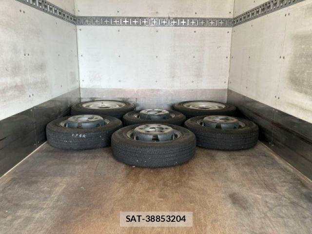 Nissan ATLAS 2016-03 7325687-10