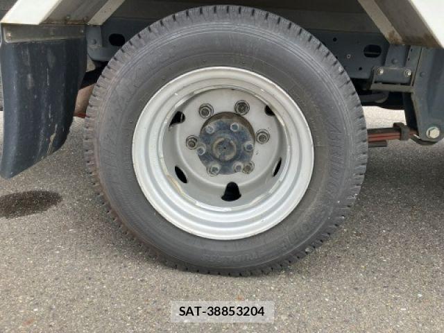 Nissan ATLAS 2016-03 7325687-14