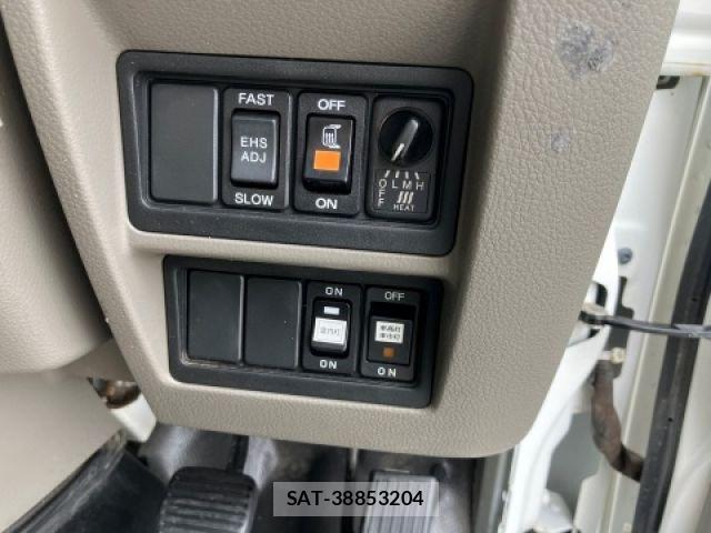 Nissan ATLAS 2016-03 7325687-21